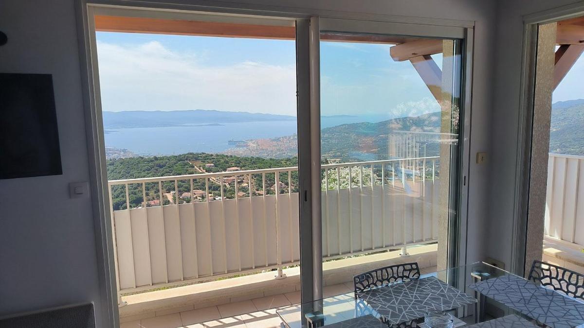 Gites Sassone, Vue Panoramique Sur Ajaccio Et La Mer Alata Eksteriør billede