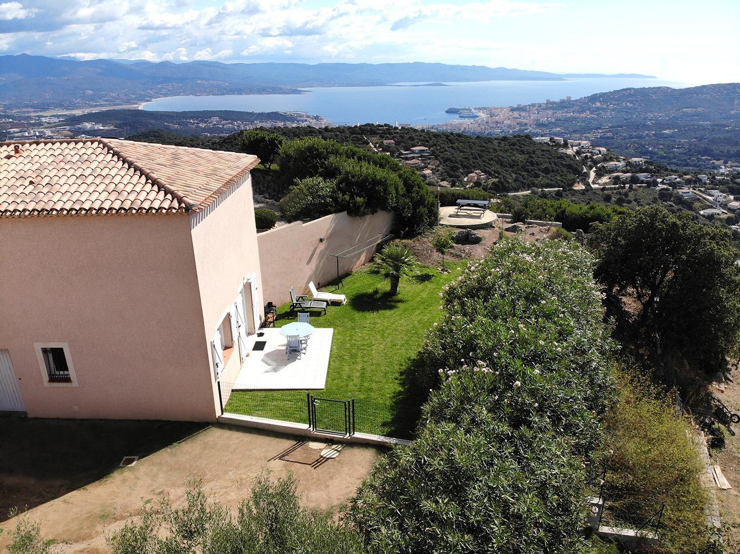 Gites Sassone, Vue Panoramique Sur Ajaccio Et La Mer Alata Eksteriør billede
