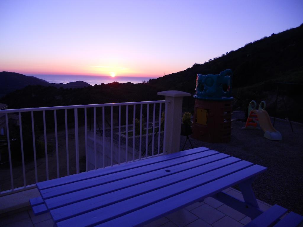 Gites Sassone, Vue Panoramique Sur Ajaccio Et La Mer Alata Værelse billede